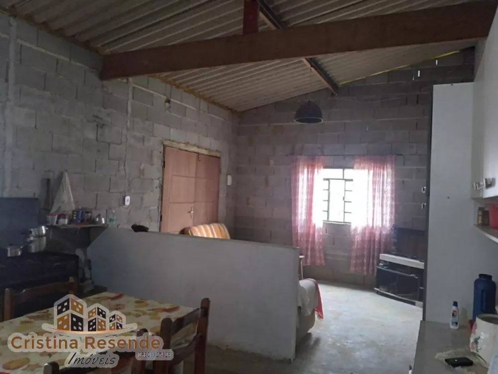 Casa à venda com 3 quartos, 400m² - Foto 3