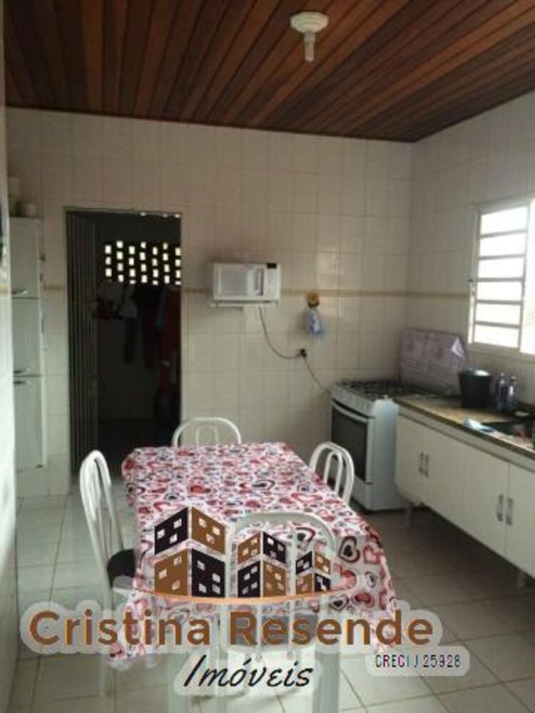 Casa, 3 quartos, 250 m² - Foto 3