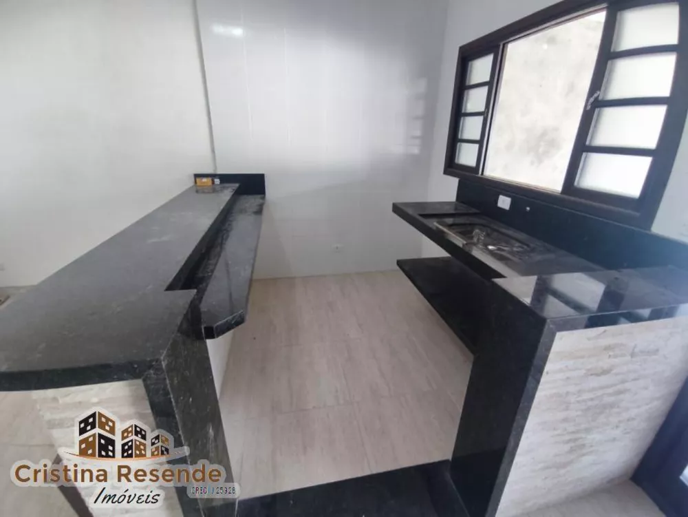 Casa à venda com 1 quarto, 250m² - Foto 6