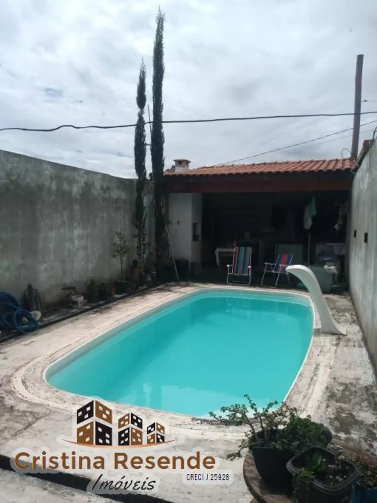 Casa de Condomínio à venda com 3 quartos, 150m² - Foto 1