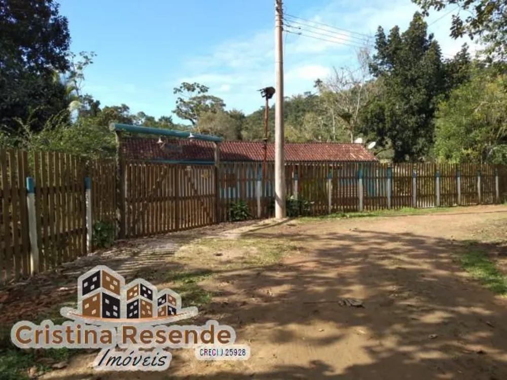 Chácara, 3 quartos, 2000 m² - Foto 1