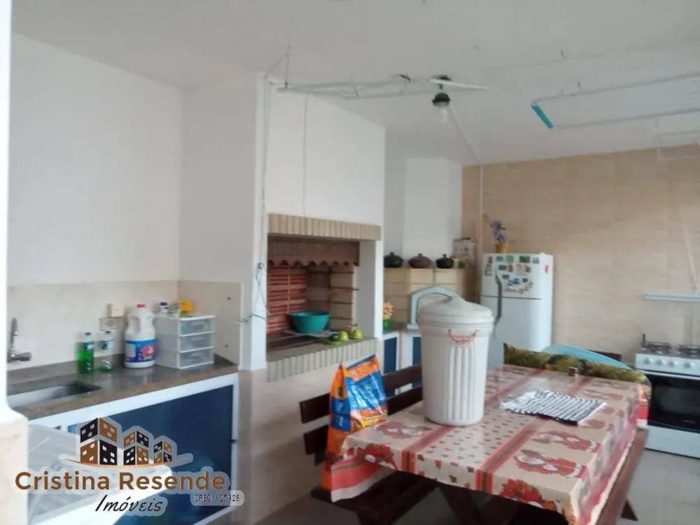 Casa, 7 quartos, 300 m² - Foto 3
