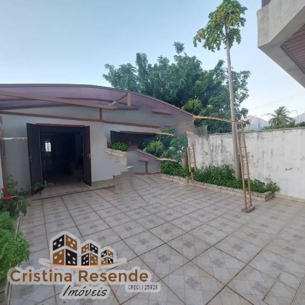 Casa à venda com 4 quartos, 208m² - Foto 3