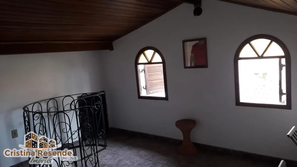 Casa, 3 quartos, 300 m² - Foto 4