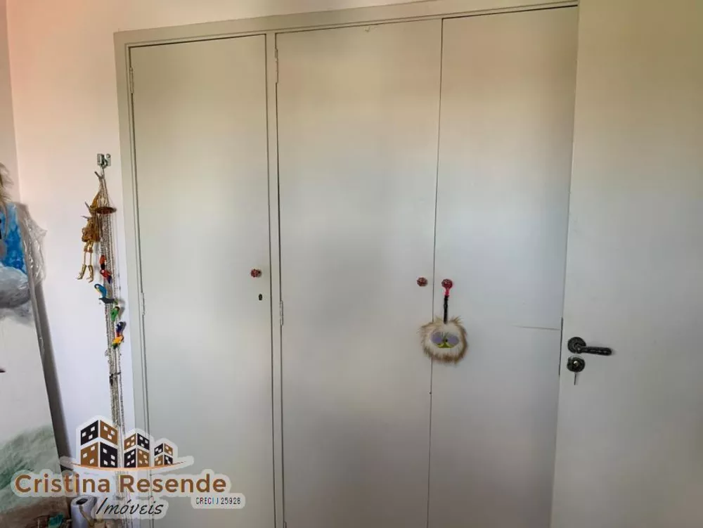 Apartamento à venda com 3 quartos, 97m² - Foto 3