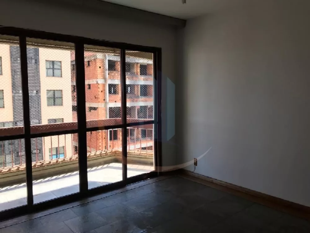 Apartamento, 3 quartos, 139 m² - Foto 1