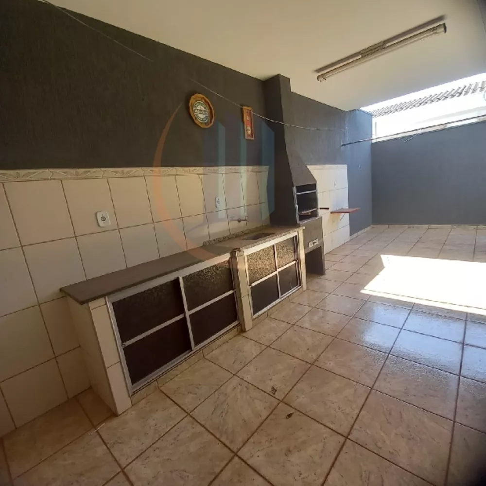 Casa, 3 quartos, 165 m² - Foto 1