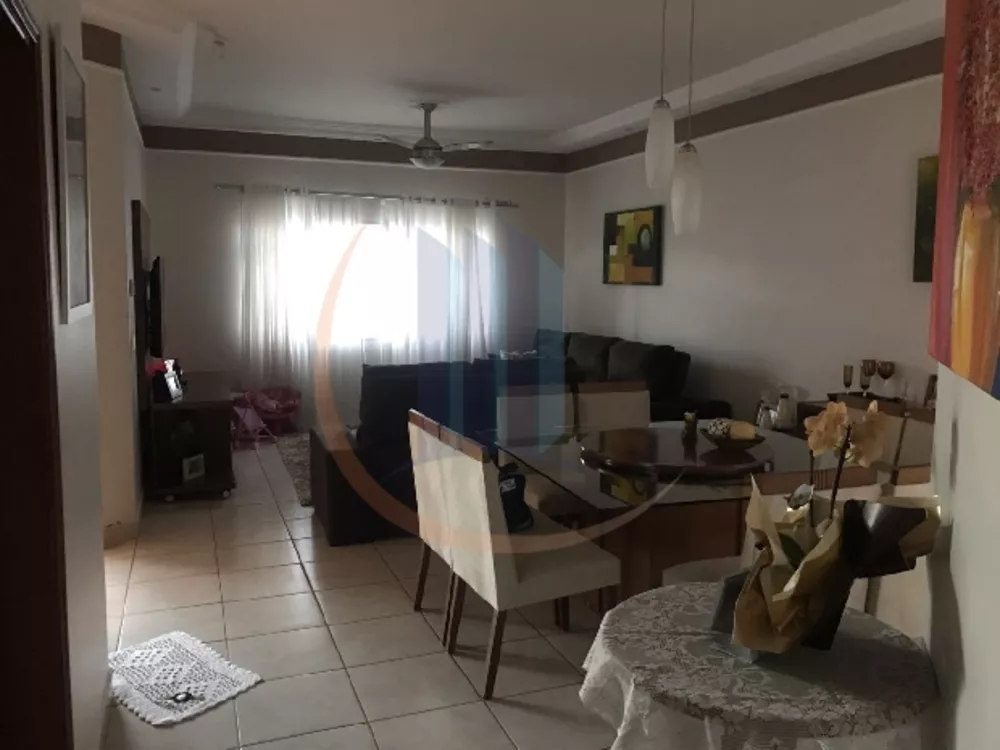 Casa, 3 quartos, 195 m² - Foto 4