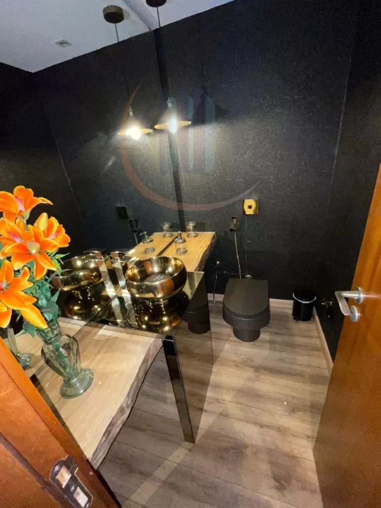 Apartamento, 3 quartos, 140 m² - Foto 1