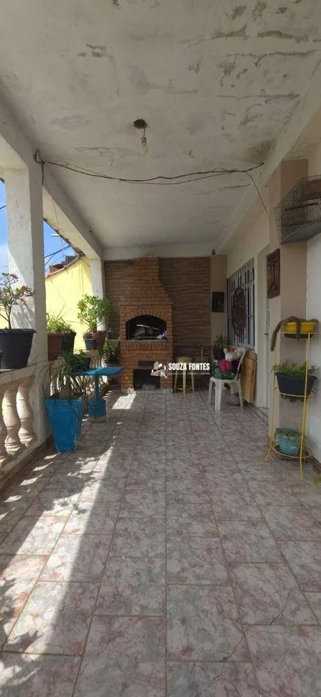 Casa, 3 quartos, 180 m² - Foto 1