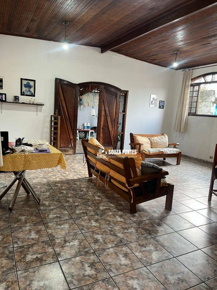 Casa, 5 quartos, 550 m² - Foto 1