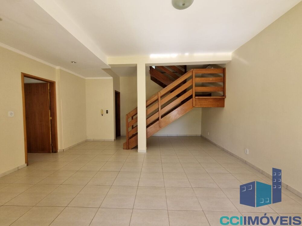 Casa, 3 quartos, 180 m² - Foto 3