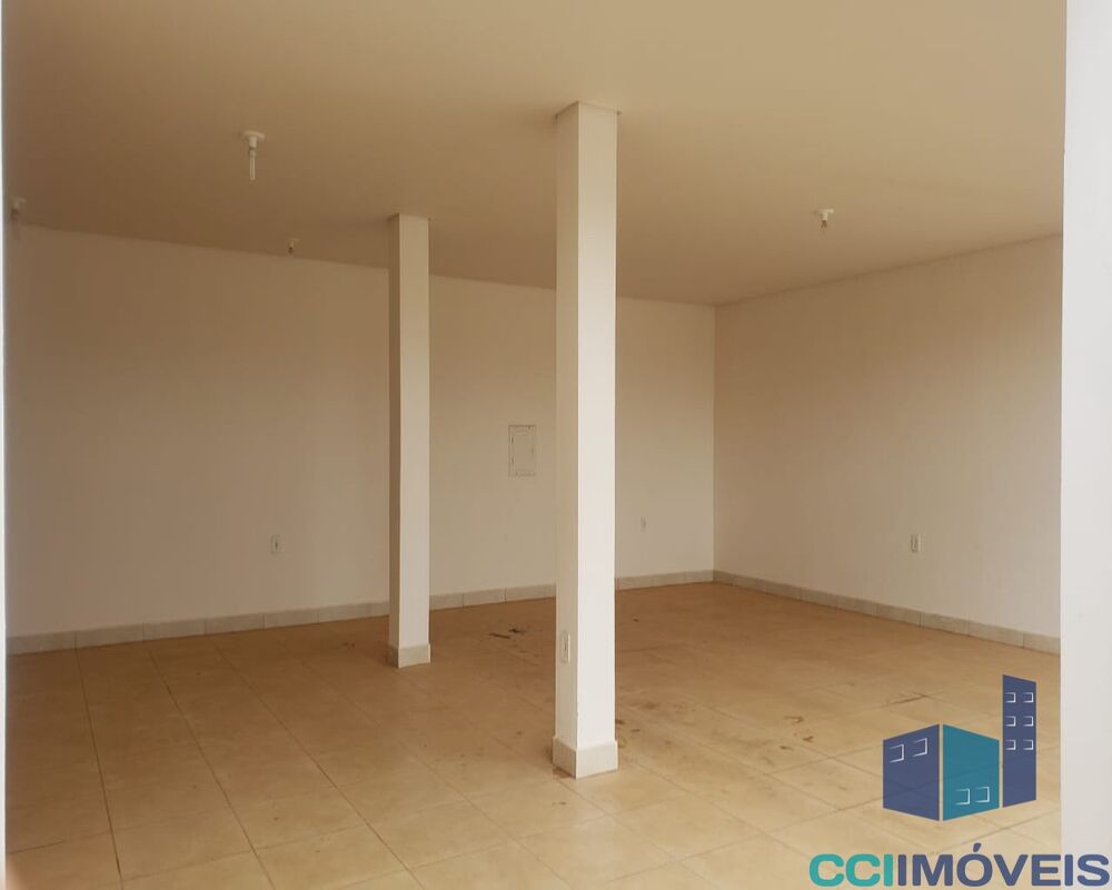 Casa à venda com 3 quartos, 1m² - Foto 4