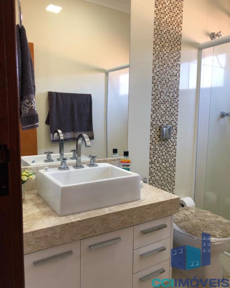 Casa, 3 quartos, 331 m² - Foto 4