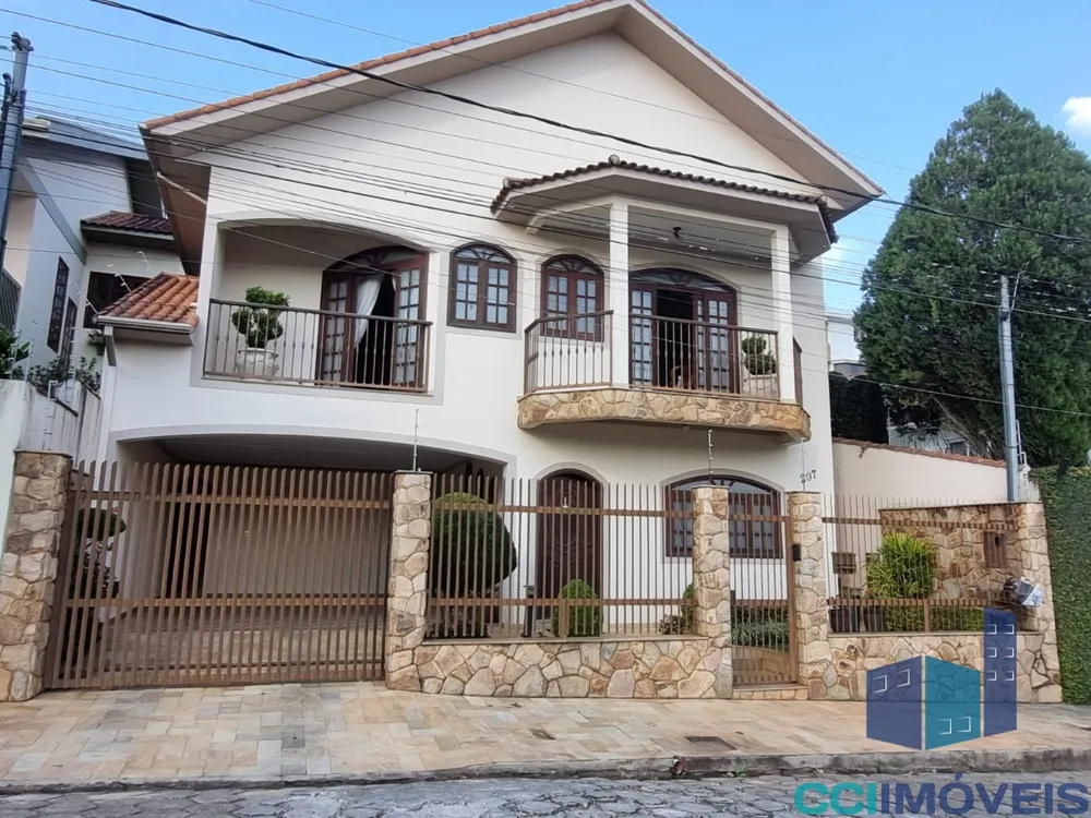 Casa, 4 quartos, 360 m² - Foto 1