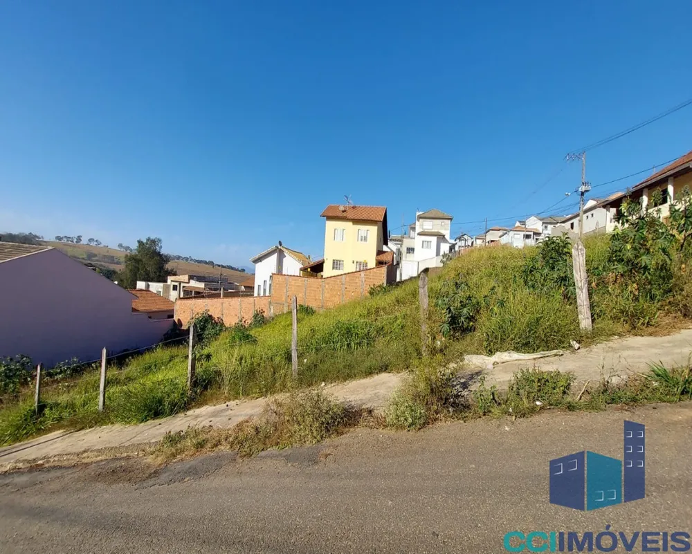 Terreno, 240 m² - Foto 1