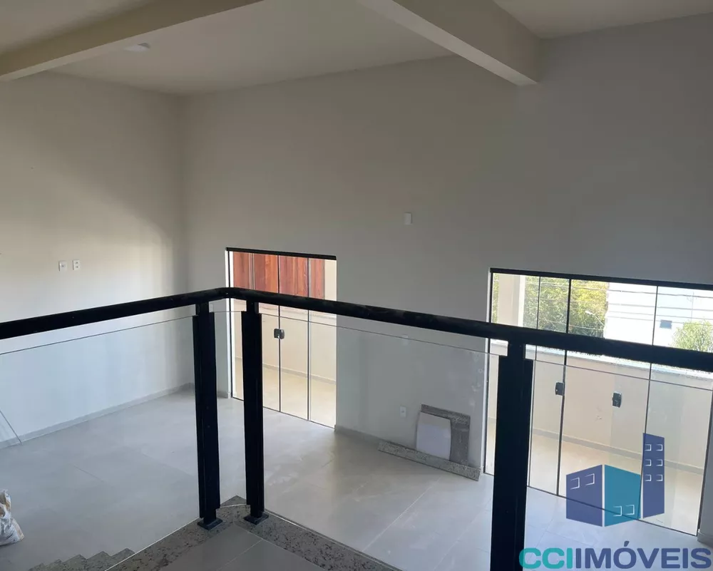 Casa, 4 quartos, 250 m² - Foto 3