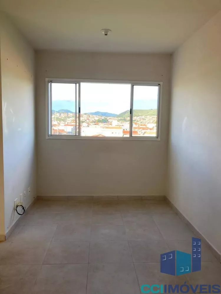 Apartamento à venda com 2 quartos, 48m² - Foto 2