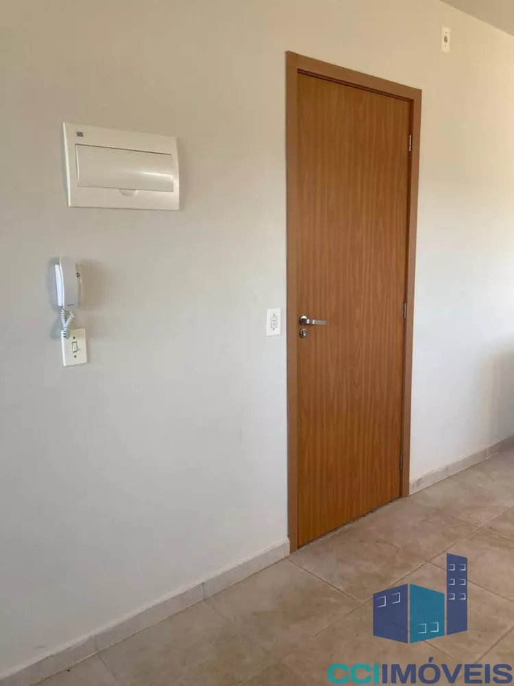 Apartamento à venda com 2 quartos, 48m² - Foto 4