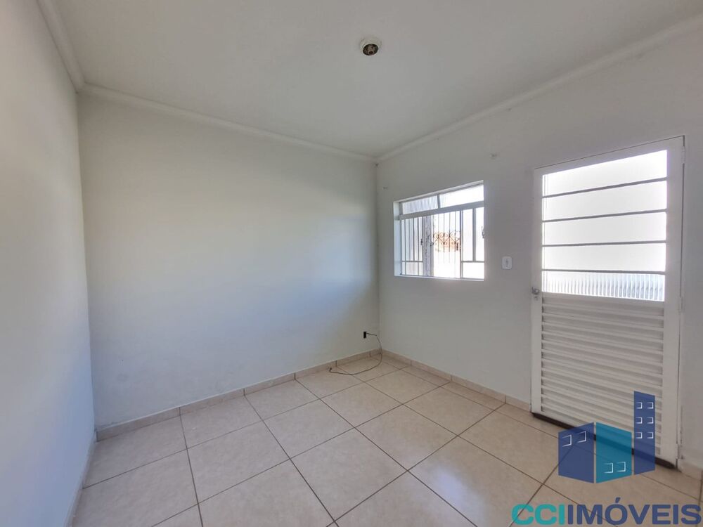 Apartamento para alugar com 1 quarto, 30m² - Foto 1