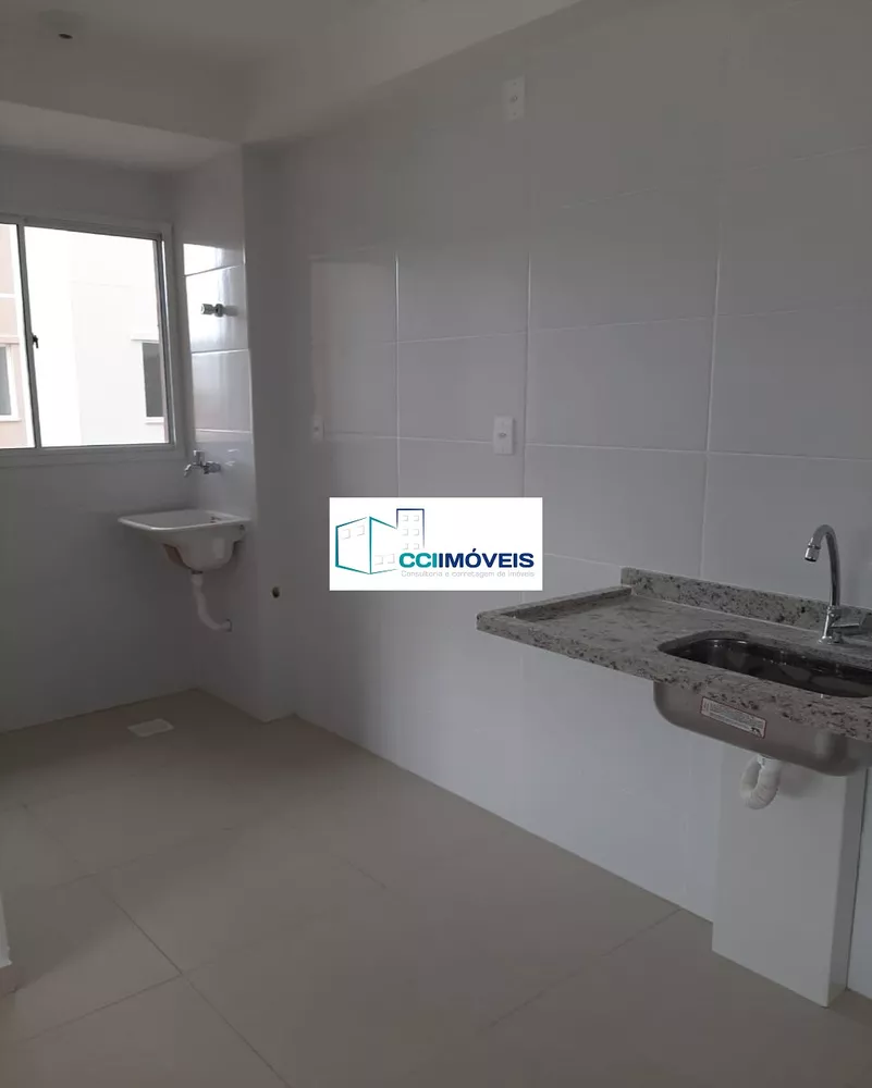 Apartamento à venda com 2 quartos, 46m² - Foto 4