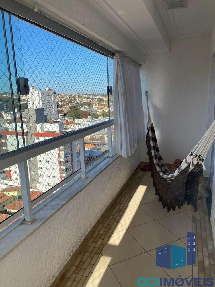 Apartamento à venda com 3 quartos, 90m² - Foto 4