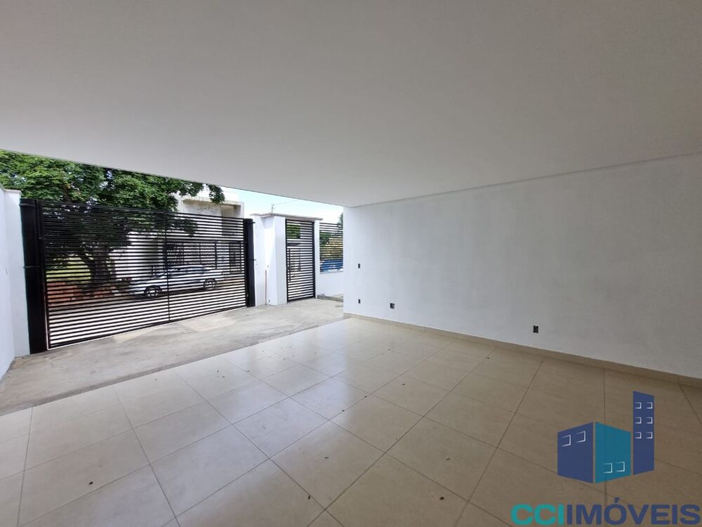 Casa, 4 quartos, 170 m² - Foto 1