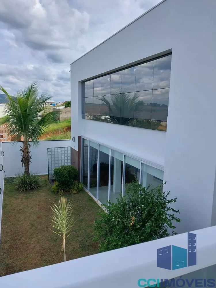 Casa, 4 quartos, 260 m² - Foto 11