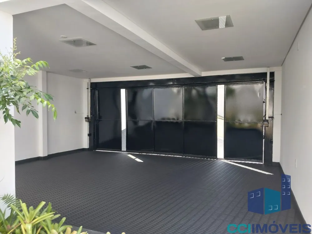 Casa, 4 quartos, 260 m² - Foto 3