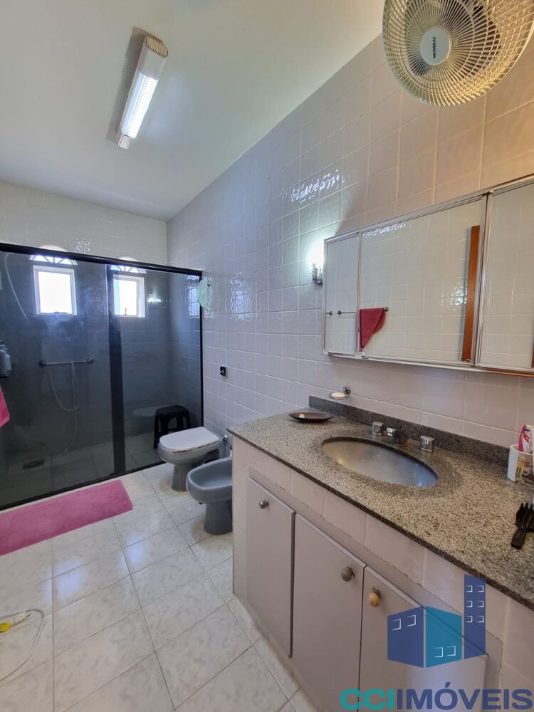 Casa, 5 quartos, 324 m² - Foto 3