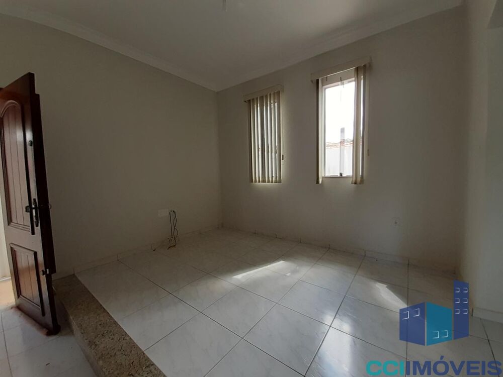 Casa, 2 quartos, 100 m² - Foto 1
