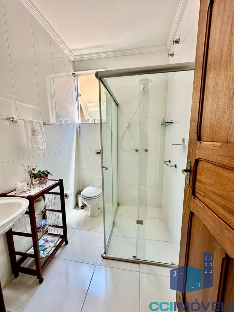 Apartamento, 3 quartos, 248 m² - Foto 1