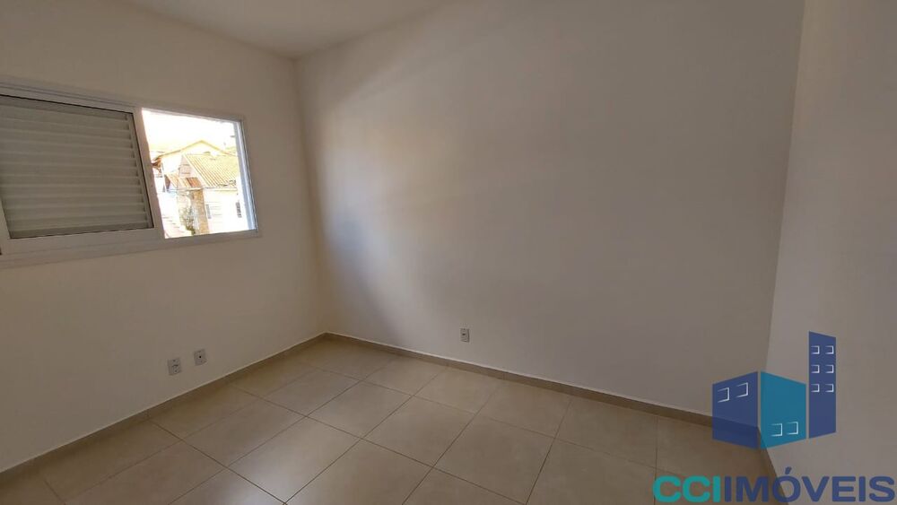 Apartamento à venda com 2 quartos, 61m² - Foto 2