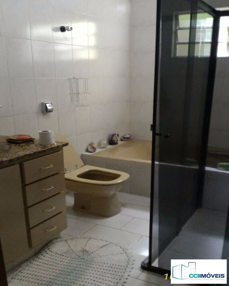 Casa para lancamento com 4 quartos, 200m² - Foto 2