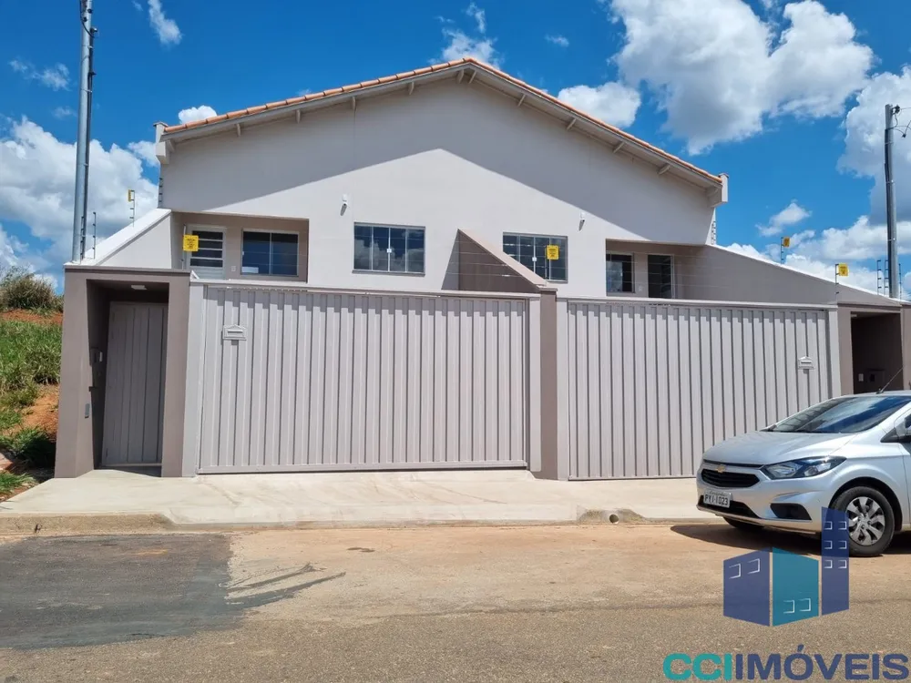 Casa, 2 quartos, 70 m² - Foto 1