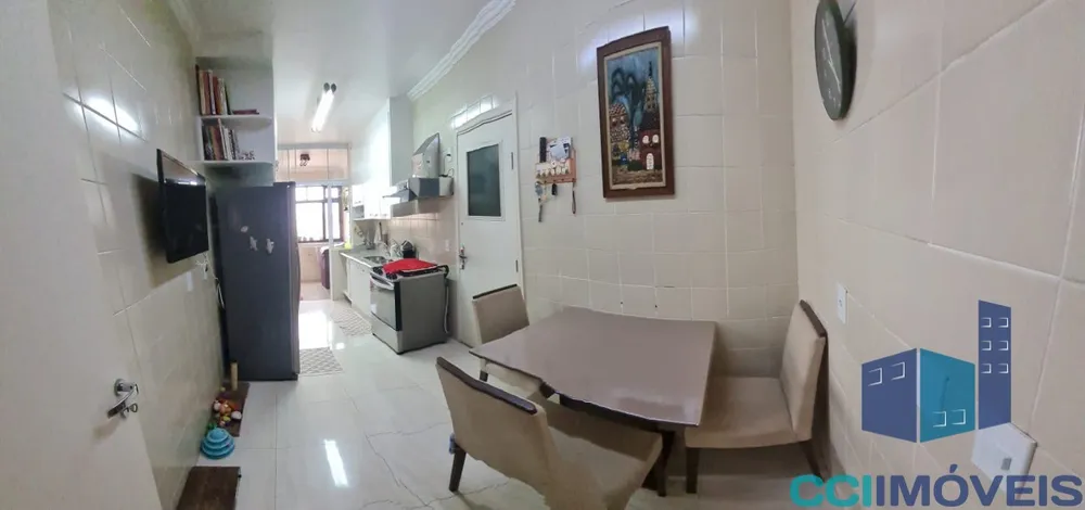Apartamento, 3 quartos, 168 m² - Foto 2