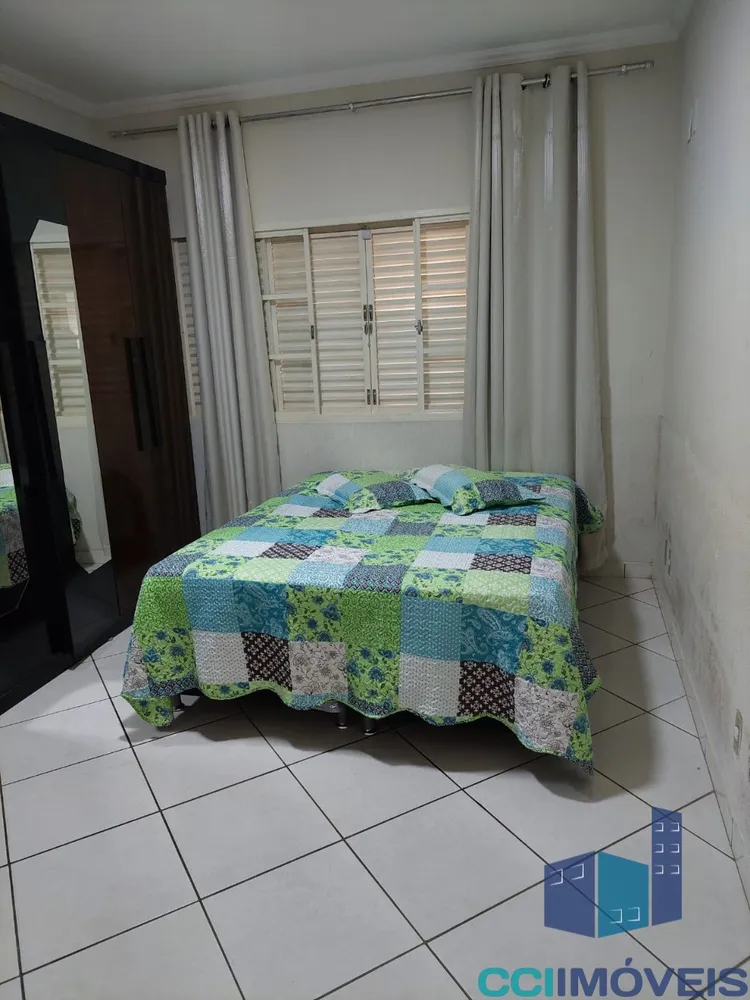Casa, 3 quartos, 200 m² - Foto 2