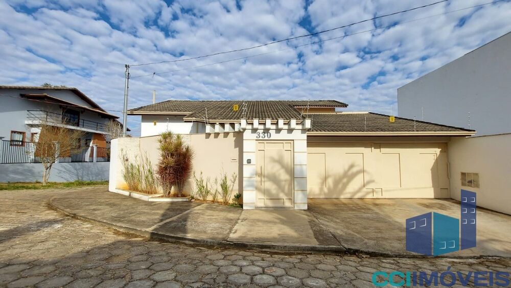 Casa, 3 quartos, 170 m² - Foto 1