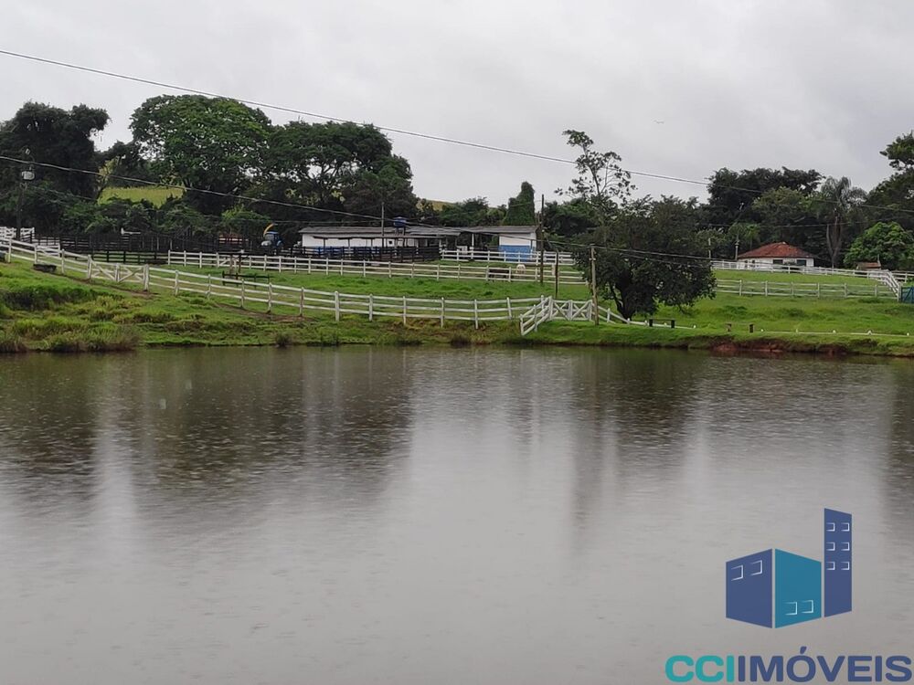 Sítio, 2 quartos, 35 m² - Foto 2