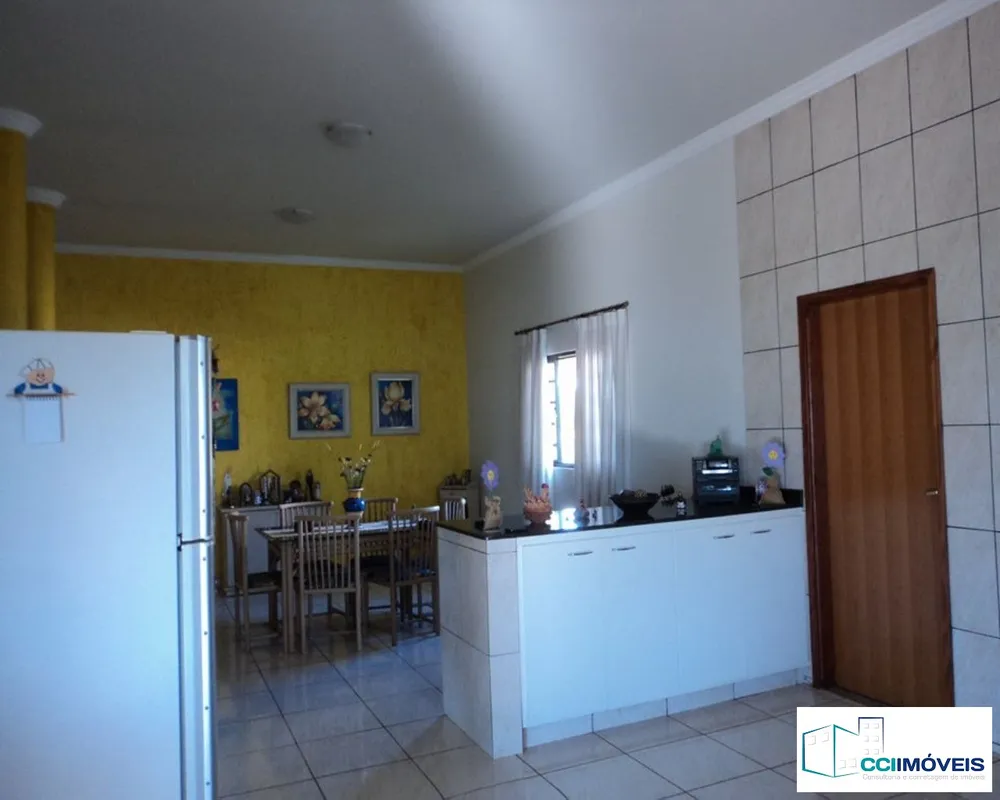 Sítio, 3 quartos, 3000 m² - Foto 4