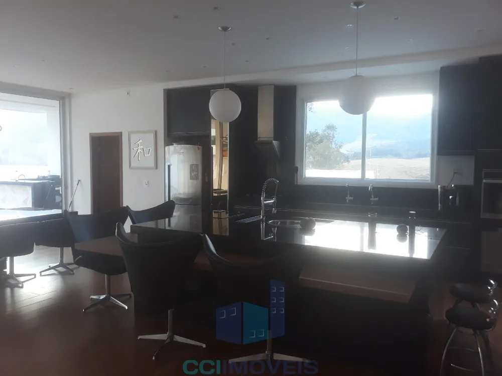 Casa, 6 quartos, 360 m² - Foto 4