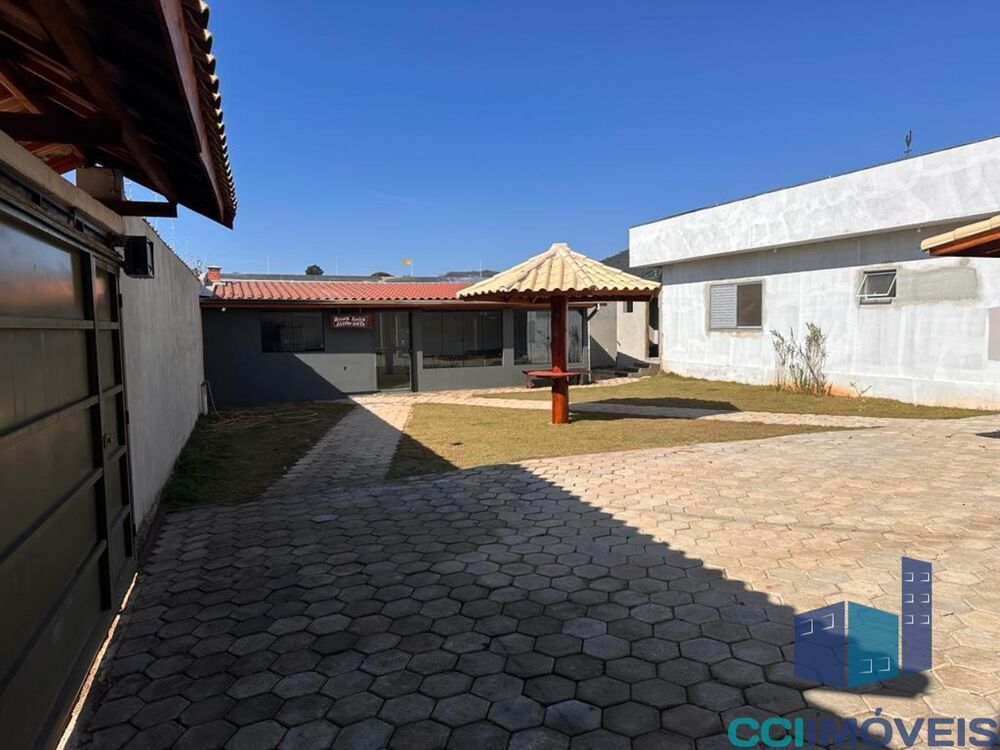Casa, 3 quartos, 309 m² - Foto 4