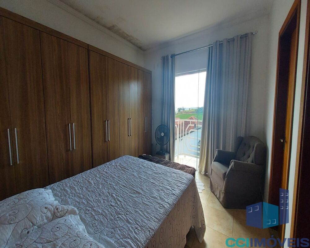 Casa, 3 quartos, 260 m² - Foto 9