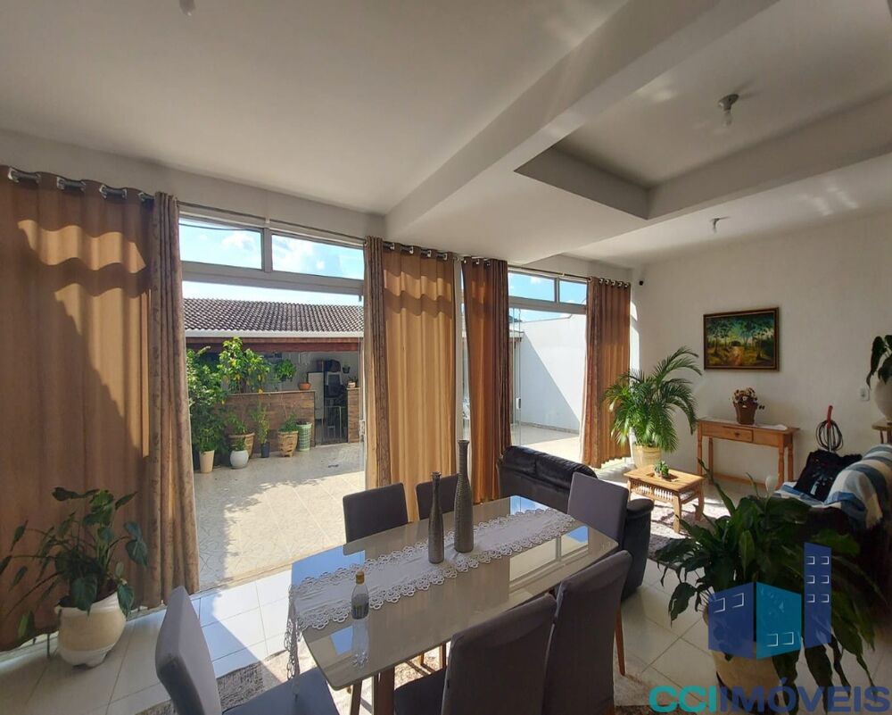 Casa, 3 quartos, 260 m² - Foto 15