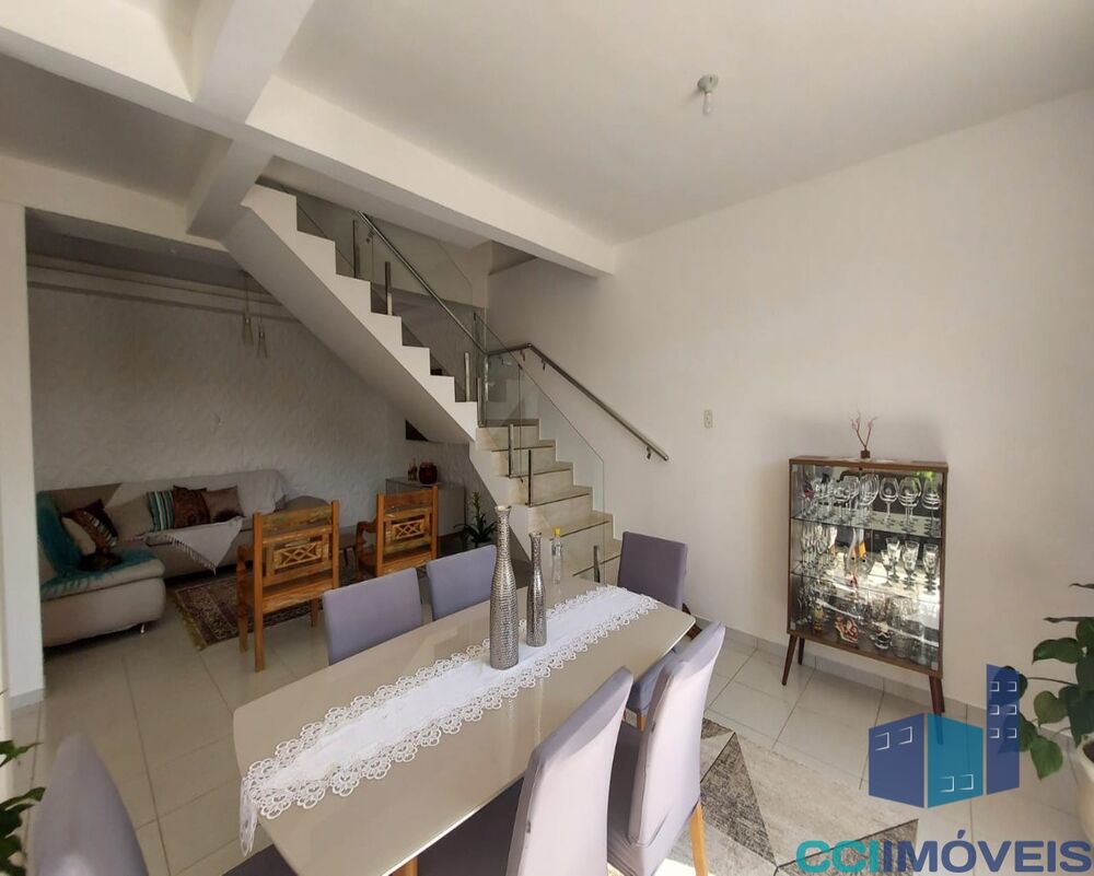 Casa, 3 quartos, 260 m² - Foto 13