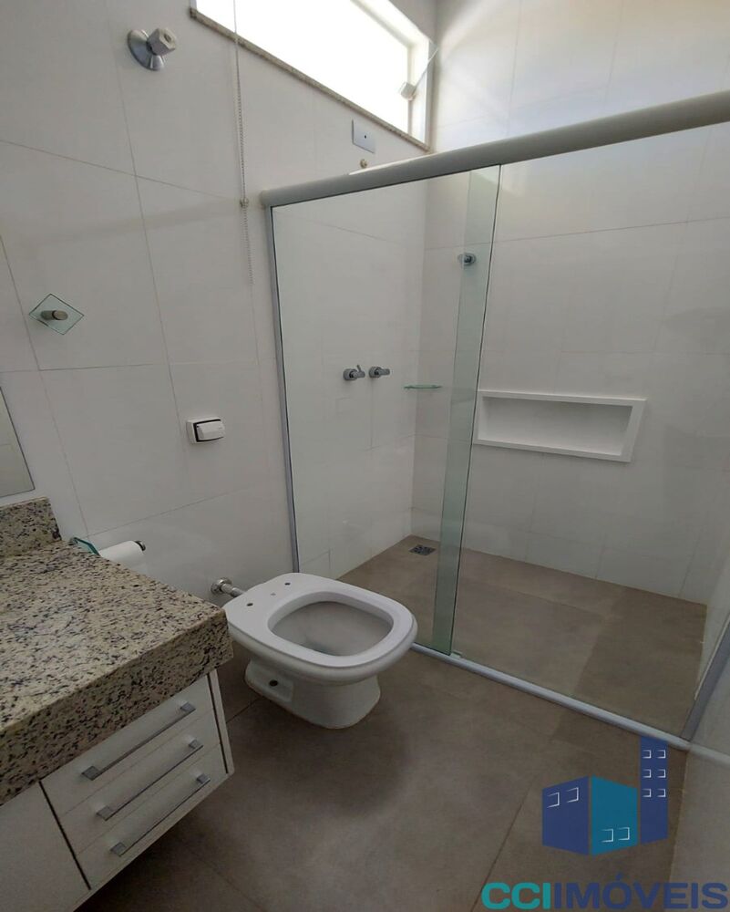 Casa à venda com 3 quartos, 170m² - Foto 9