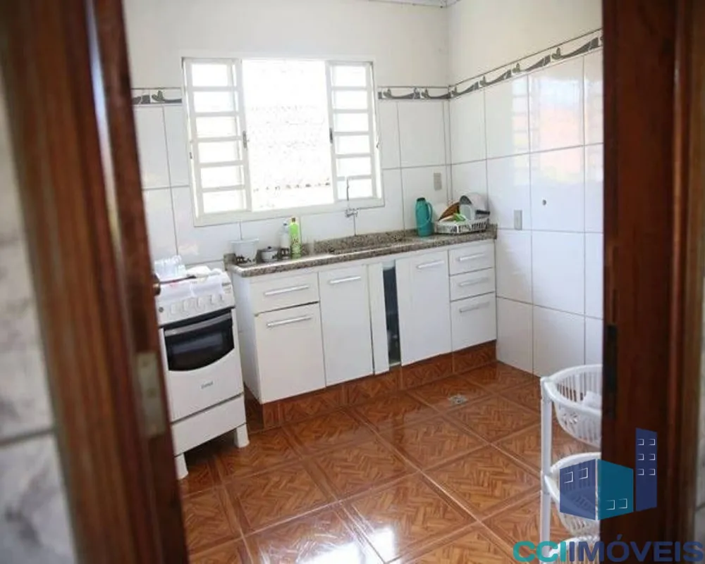 Sítio, 3 quartos, 1500 m² - Foto 8