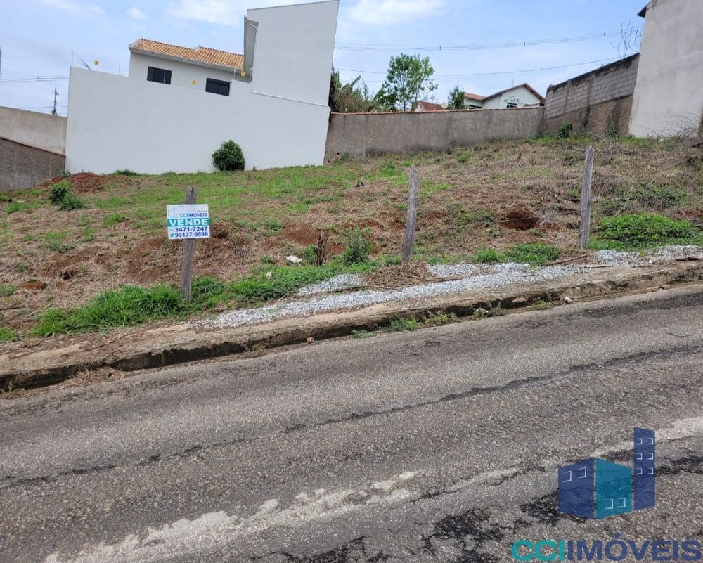 Terreno, 240 m² - Foto 1