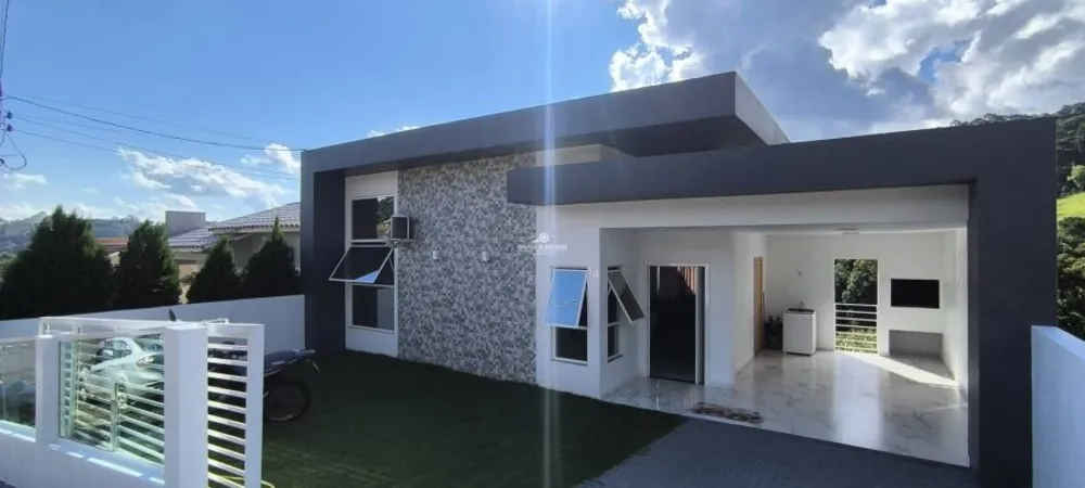 Casa, 4 quartos, 200 m² - Foto 1