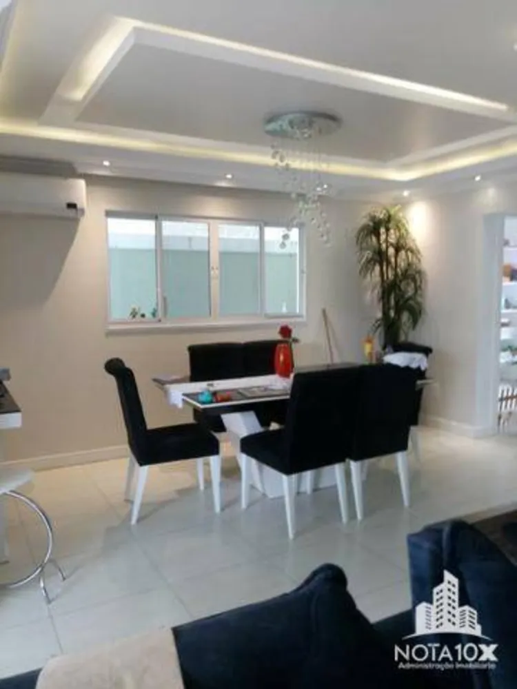Casa, 3 quartos, 240 m² - Foto 21